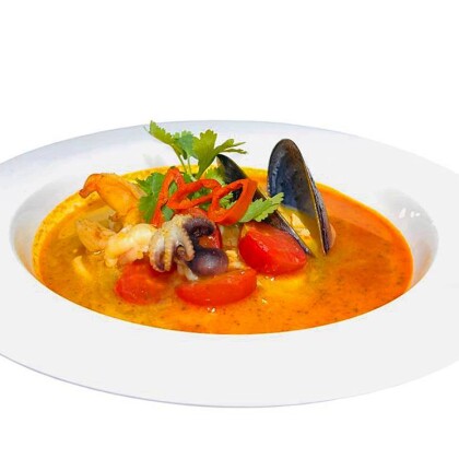 Тайский суп с морепродуктами